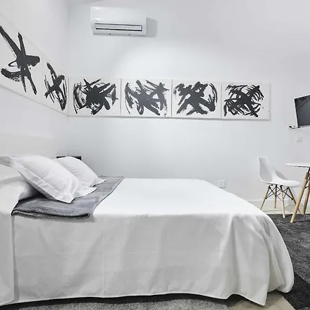 Triana Modern & Luxury